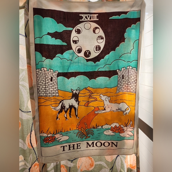 Tarot Tapestry "The Moon" - 30 x 40 Inches - Picture 3 of 3
